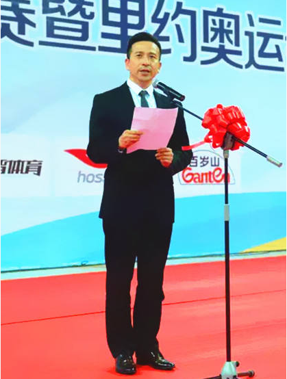 【钜派投资姚伟示谈体育产业:游泳,下一个风口!】